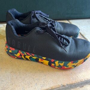 NOBULL black trainers size 8.5w/6.5m